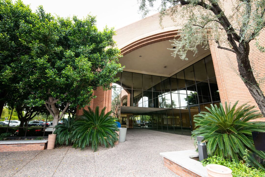 4040 E. Camelback Road - Phoenix